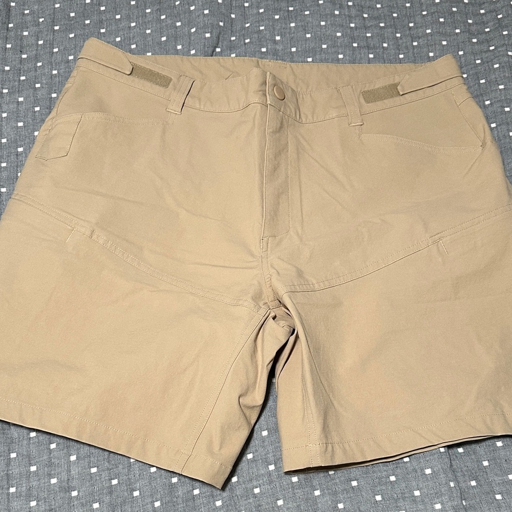 Ten Thousand Men's Beige Flat Front Shorts